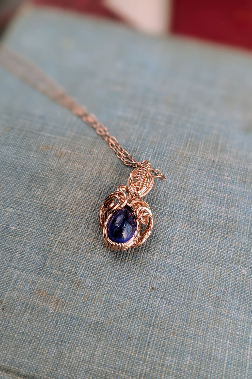 Mini Wire Wrap Pendant – Rose Gold Filled Wire with Tanzanite Stone – Delicate, Elegant Jewelry