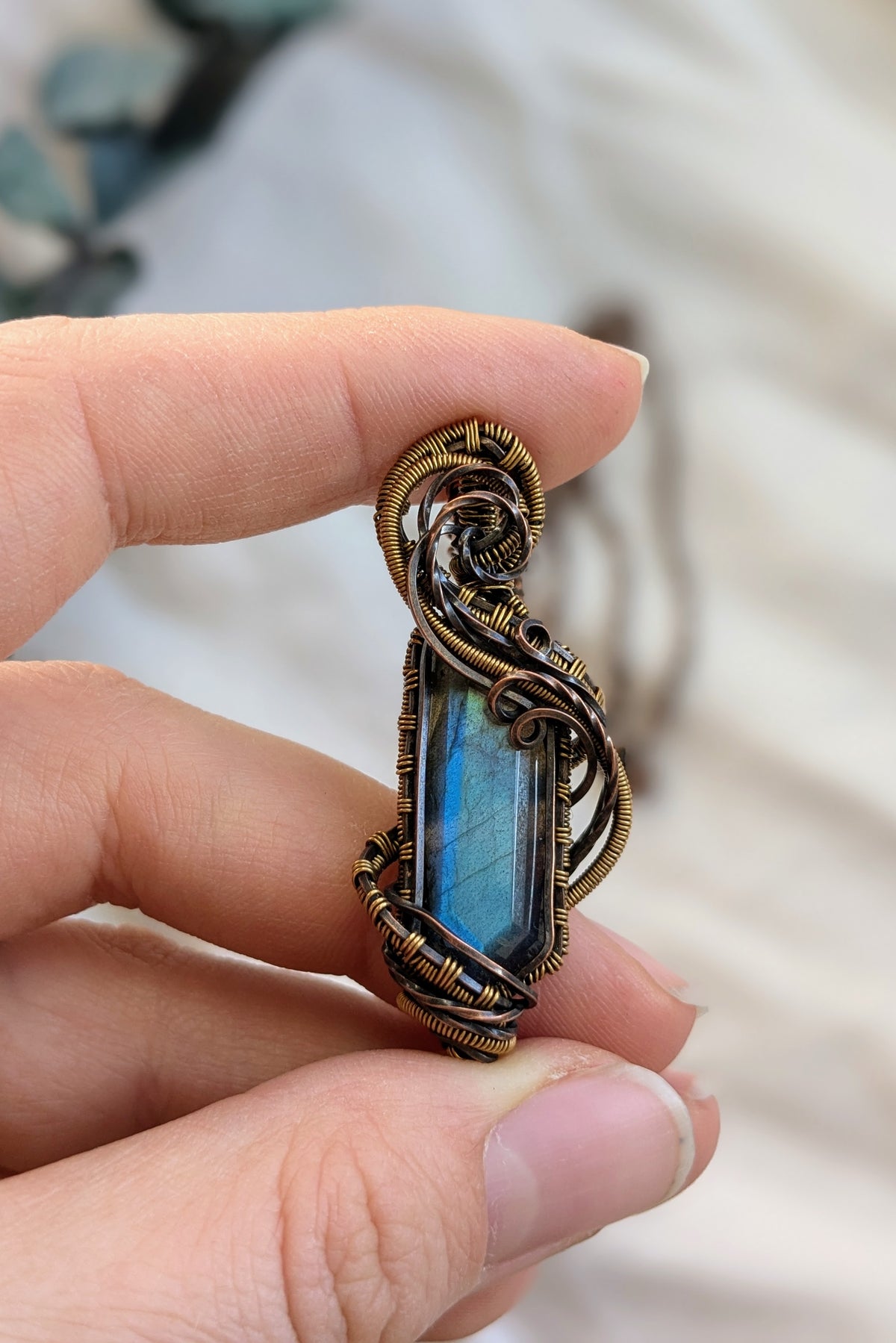 Elvish-Dwarvish Fusion Wire Wrap Necklace with Copper, Bronze, and Labradorite