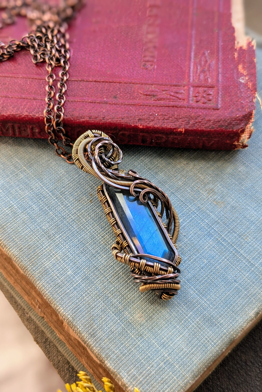 Elvish-Dwarvish Fusion Wire Wrap Necklace with Copper, Bronze, and Labradorite