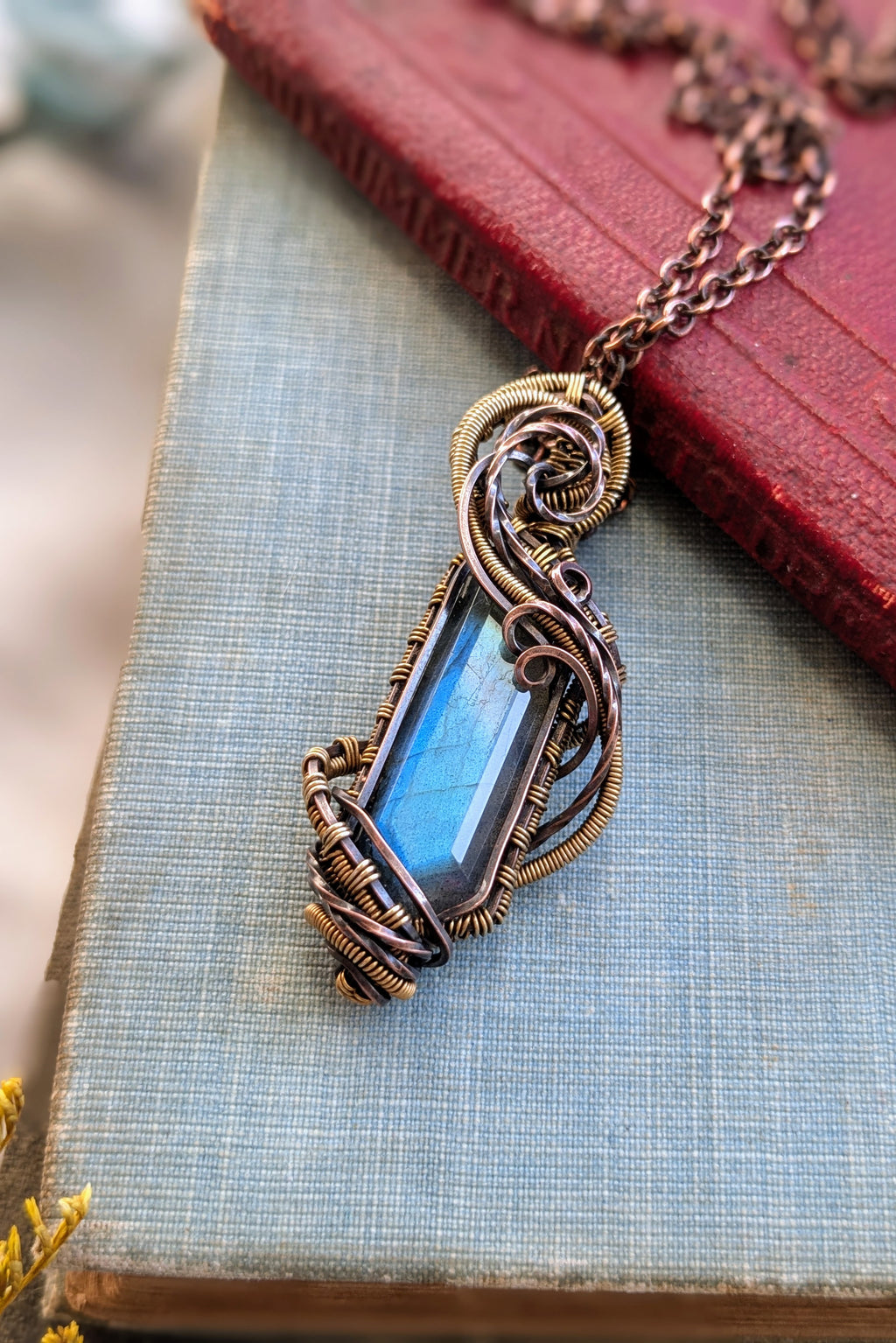 Elvish-Dwarvish Fusion Wire Wrap Necklace with Copper, Bronze, and Labradorite